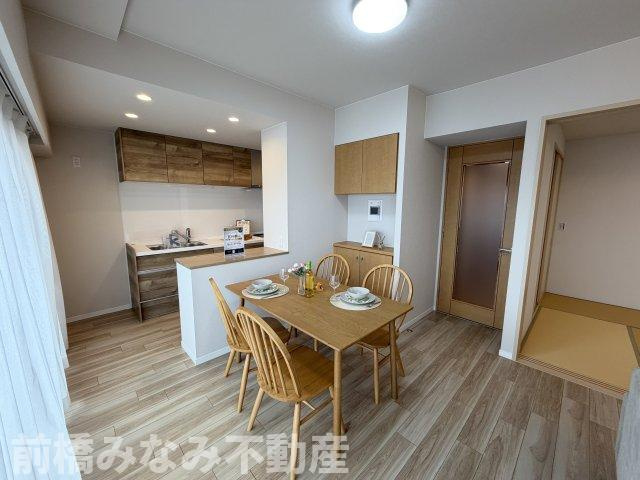【中古マンション】前橋市本町　ポレスター　502号室　3LDKの居間・リビング|おしゃれな居間です