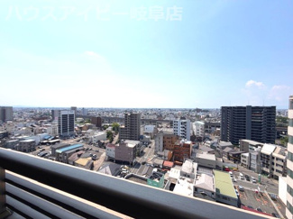 【展望】 | ライオンズ岐阜セントマークス弐番館15階部分！名鉄新岐阜駅まで徒歩2分！ペット飼育可能なマンション♪ | ライオンズ岐阜セントマークス弐番館15階部分！名鉄新岐阜駅まで徒歩2分！ペット飼育可能なマンション♪
