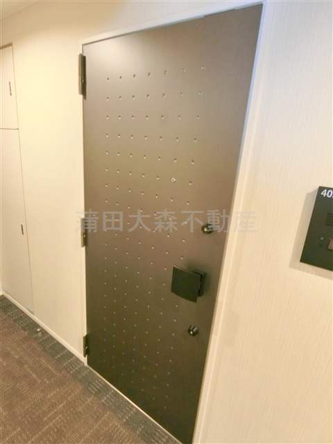 ヴォーガコルテ蒲田南の玄関