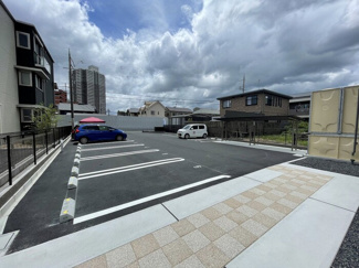 【駐車場】 | 駐車場があるので、車を買う予定の方も安心です