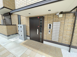 【エントランス】 | 建物の内部です