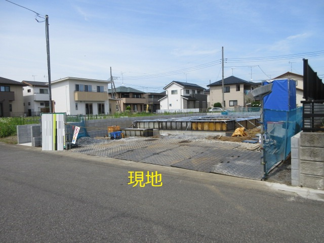 【仲介手数料無料】新築戸建　滑川町月の輪6-8-1（全1棟）の前面道路含む現地写真