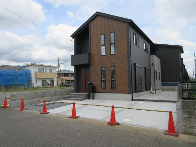 【仲介手数料無料】新築戸建　滑川町月の輪6-8-1（全1棟）