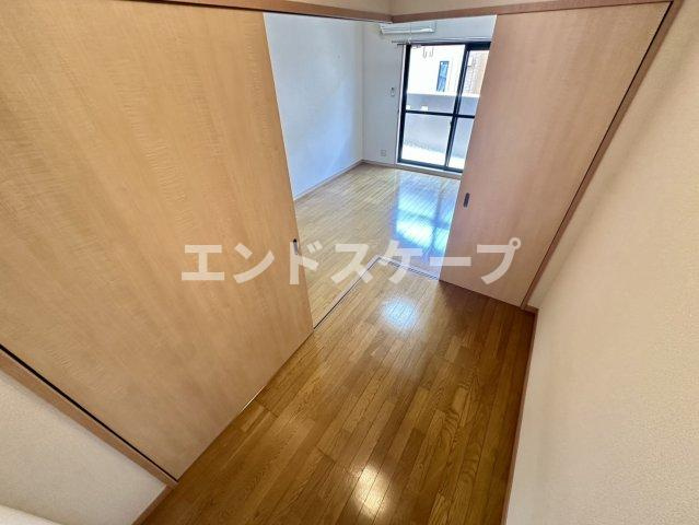 ＲｅＮａＸｉＡ　Ｋａｗａｈａｒａの洋室|高崎、前橋のお部屋探しはエンドスケープまで！お客様の理想お聞かせ下さい♪