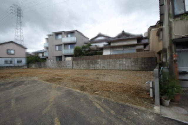 高知市中万々　新築戸建　プレミアム仕様　②　（全2区画）の外観|②　土地面積　160.86㎡（約48.66坪）建物面積　103.02㎡（約31.16坪）