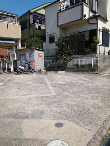 グラスガーデンⅠの駐車場|駐車場です