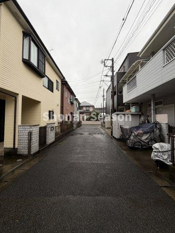 【現地画像あり】海老名市中野第10　新築戸建　全１棟の周辺|学区：社家小・有馬中学校　コンビニ・ドラッグストア（徒歩４分）
生活利便性高い駅チカ物件で、彩り豊かな新生活をお迎えしませんか♪