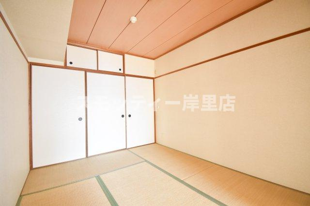 ドリーム中加賀屋の和室