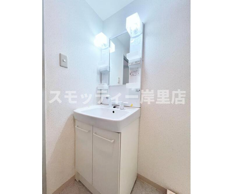 ドリーム中加賀屋の洗面所
