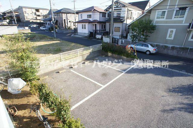 Ｏ・Ｓハイムの駐車場|敷地内に駐車場もあります！