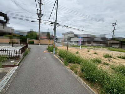 【前面道路含む現地写真】 | 陶器北　売土地 | 【現況更地】解体費用はかかりませんよ！初期費用も抑えられて嬉しいですね♪
