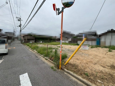 【前面道路含む現地写真】 | 陶器北　売土地 | 【個性あふれる住まいを実現できる「建築条件無の売土地」です】
