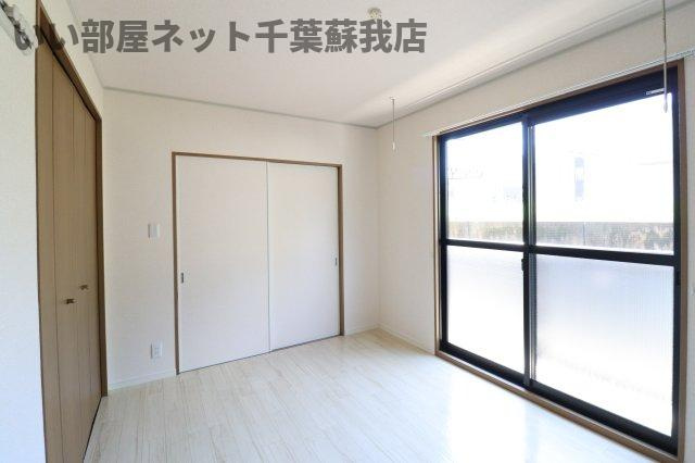 サンハイム　Ⅱの洋室|落ち着いた色調の洋室です