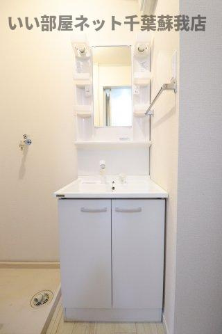 サンハイム　Ⅱの洗面所|忙しい朝には欠かせない洗面所です
