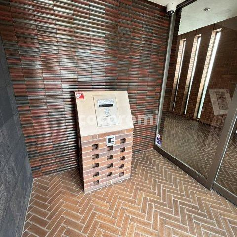 パークナード東香里園町のロビー
