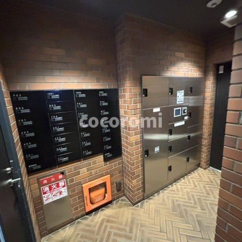 パークナード東香里園町のエントランス
