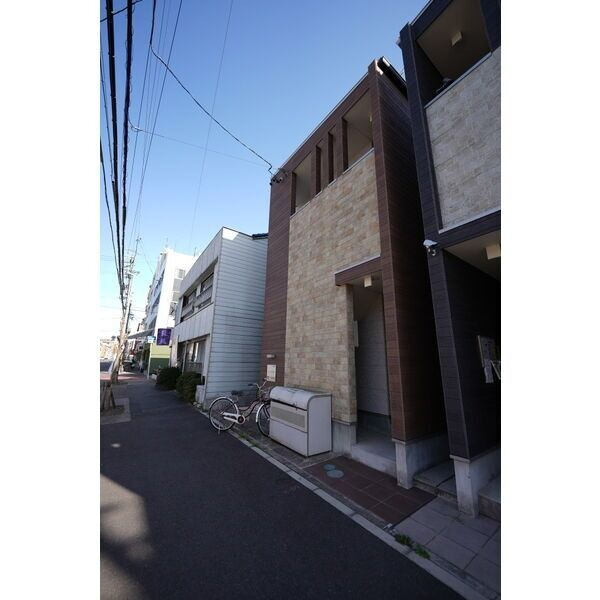 コンフォルタ杉村　名古屋市賃貸　仲介手数料無料のエントランス