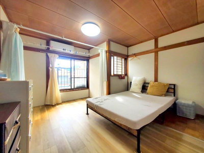 【洋室】 | 新之栄町　一戸建て