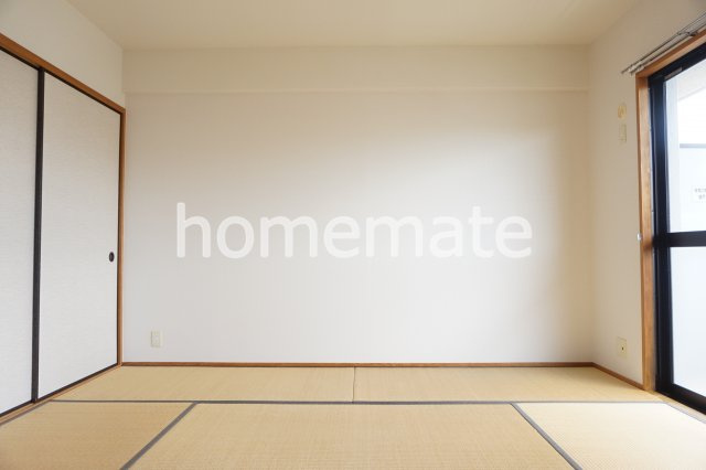 熊本市南区近見８丁目の賃貸マンションの和室