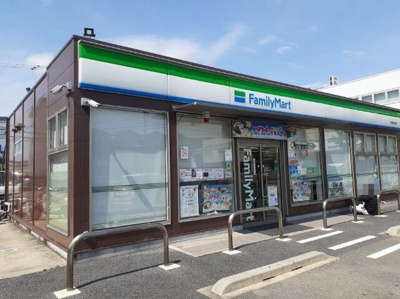 【周辺】 | プレッソ・ロートⅢ | ファミリーマート 伏見横大路店まで260m