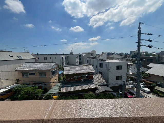 ルミエール山中の展望