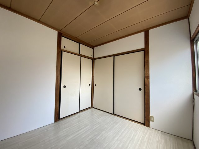 【洋室】 | コンフォルト寝屋川 | 明るい洋室です
