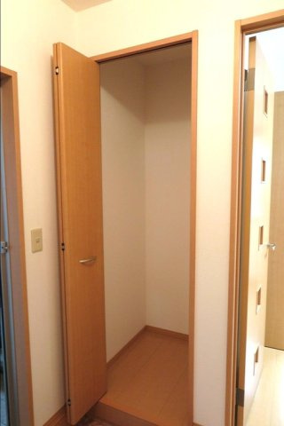 トレビナ城木の玄関