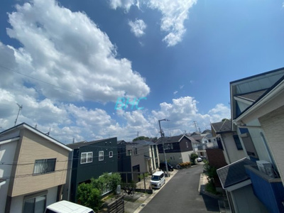 【展望】 | 大江６丁目  | お部屋にも爽やかな風と暖かく柔らかな日差しが差し込み、毎日の暮らしを豊かに彩ります。