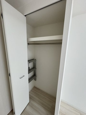 セレニテ難波プリエの収納