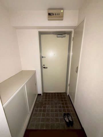 ダンディライオン住吉川の玄関