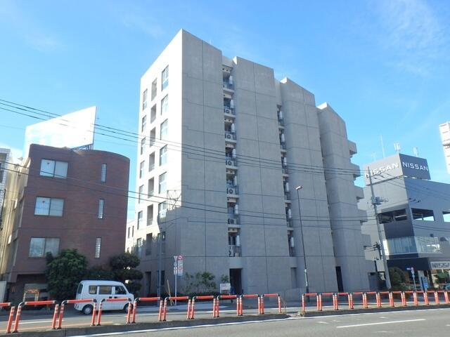 プライムガーデン駒沢大学の外観