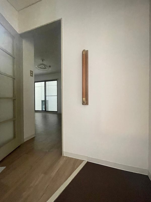 フラワーマンションの玄関