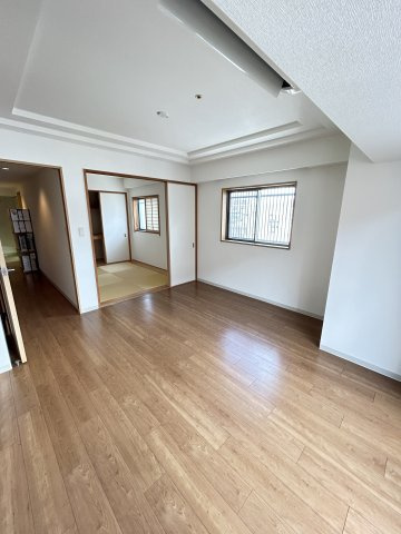 アーバネックス元町通の居間・リビング