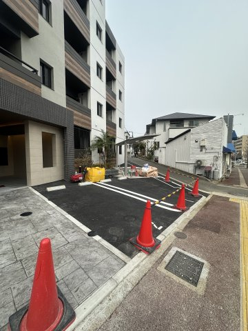 エクシア別府の駐車場