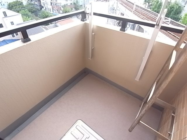 エスペランサ灘駅前