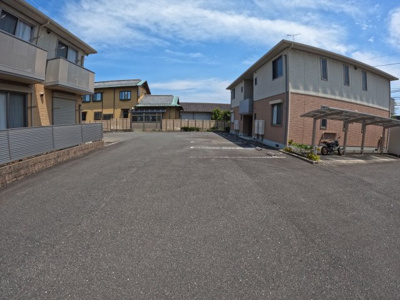 【駐車場】 | シャーメゾン牛神B
