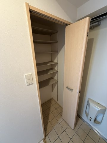 メルディアキューブ新長田の収納