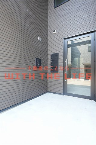リノアネラ合川【キャッシュバック対象物件】のエントランス|同シリーズ別物件の写真・現状優先