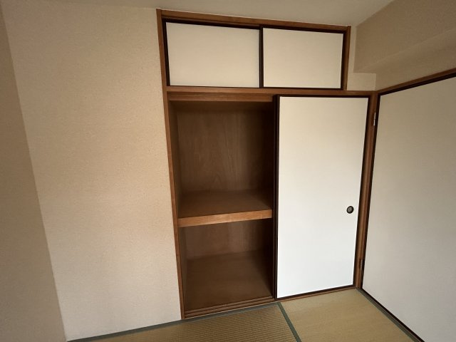 石上マンションB館の収納