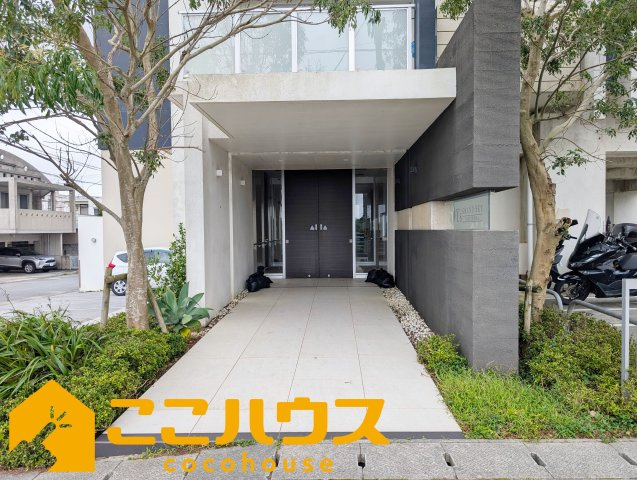 ワイズグランスカイ西原の周辺|正面入り口
