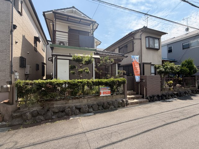 橿原市北妙法寺町の外観