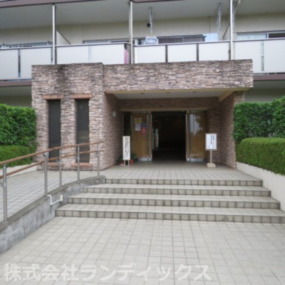 【エントランス】 | メゾンエクレーレニュー昭島