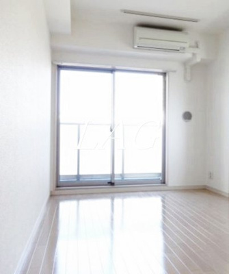 【居間・リビング】 | ラフィスタ町田 | 洋室のお部屋です。