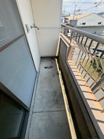メゾン別府のバルコニー