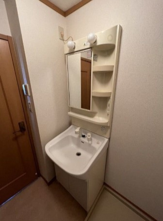 クラールB棟の独立洗面台