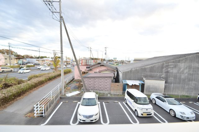 【駐車場】 | ルナール　B