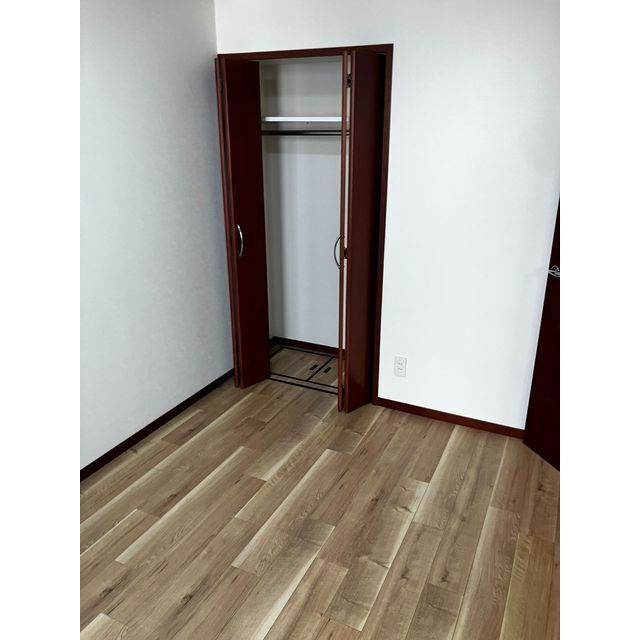 パレスサイド三番町の収納|73431877_15.jpg