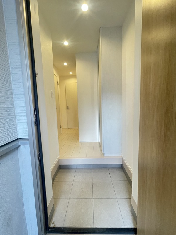 滝野川１丁目戸建 -の玄関|74856289_11.jpg