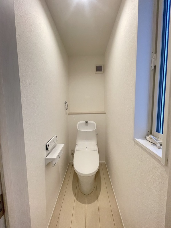 滝野川１丁目戸建 -のトイレ|74856289_8.jpg
