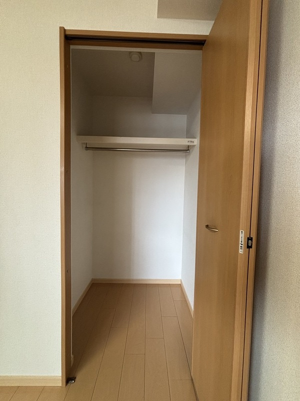 グランツ松嶋の収納|74837253_20.jpg